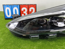 Laden Sie das Bild in den Galerie-Viewer, Frontscheinwerfer Ford Focus JX7B-13E017-AE LED Ein Stück (Rechts oder Links) SCH6200796795mx