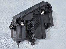 Laden Sie das Bild in den Galerie-Viewer, Frontscheinwerfer BMW 5A65AC8-02 Rechts Scheinwerfer Headlight SCH9595005391qp