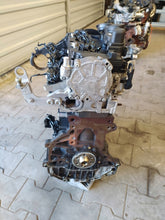Laden Sie das Bild in den Galerie-Viewer, Motor Audi Seat Skoda VW I CAG 2.0 TDI 147TKm 2009 Diesel Engine Unkomplett MOT7311280707vq