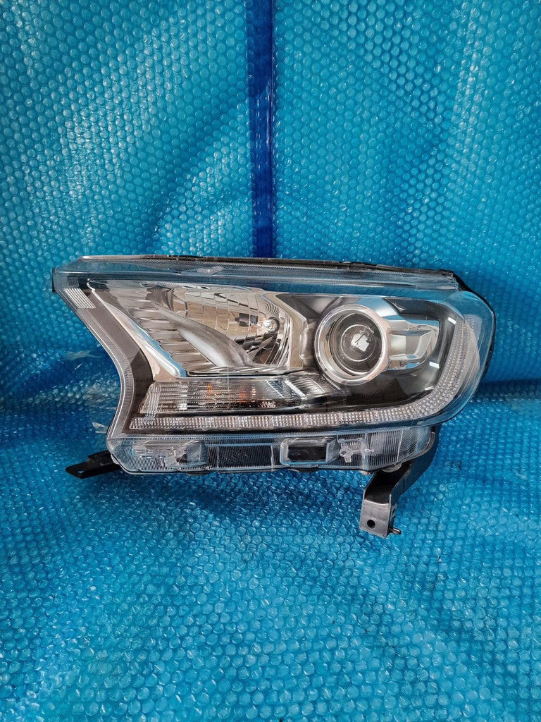 Frontscheinwerfer Ford Ranger JB3B-13D154-J Links Scheinwerfer Headlight