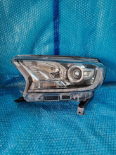 Load image into Gallery viewer, Frontscheinwerfer Ford Ranger JB3B-13D154-J Links Scheinwerfer Headlight