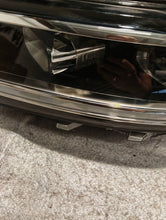 Laden Sie das Bild in den Galerie-Viewer, Frontscheinwerfer VW T-Roc 2GA941035CC Links Scheinwerfer Headlight SCH6051136974qb