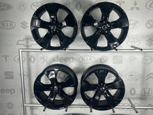 Laden Sie das Bild in den Galerie-Viewer, 4x Alufelge 18 Zoll 7.5" 5x108 50 5ET Glanz Silber 31471553 Volvo Xc60 I FEL5513497242uo