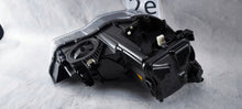 Laden Sie das Bild in den Galerie-Viewer, Frontscheinwerfer Audi A1 8X0941005 Xenon Links Scheinwerfer Headlight SCH1646209665it