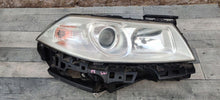 Laden Sie das Bild in den Galerie-Viewer, Frontscheinwerfer Renault Megane II 8200412742E Ein Stück (Rechts oder Links) SCH2519839837la