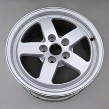 Load image into Gallery viewer, 1x Alufelge 16 Zoll 7.0&quot; 5x112 8W0601025 Audi Rim Wheel