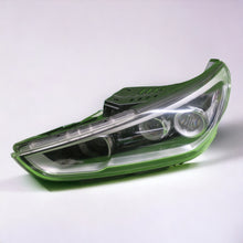 Laden Sie das Bild in den Galerie-Viewer, Frontscheinwerfer Hyundai Elantra 92101F2600 92101-G4100 LED Links Headlight