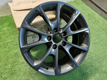 Laden Sie das Bild in den Galerie-Viewer, 1x Alufelge 18 Zoll 6874821 BMW 3 F30 F32 F31 Rim Wheel FEL9298620905wo