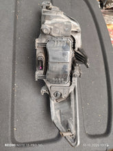 Laden Sie das Bild in den Galerie-Viewer, Frontscheinwerfer Ford Mondeo I 7S71-13W029-AJ Rechts Scheinwerfer Headlight SCH7859987434wl