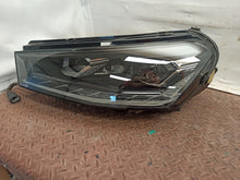 Laden Sie das Bild in den Galerie-Viewer, Frontscheinwerfer Skoda Fabia IV 6VB941015A Full LED Links Headlight SCH9450449902fb