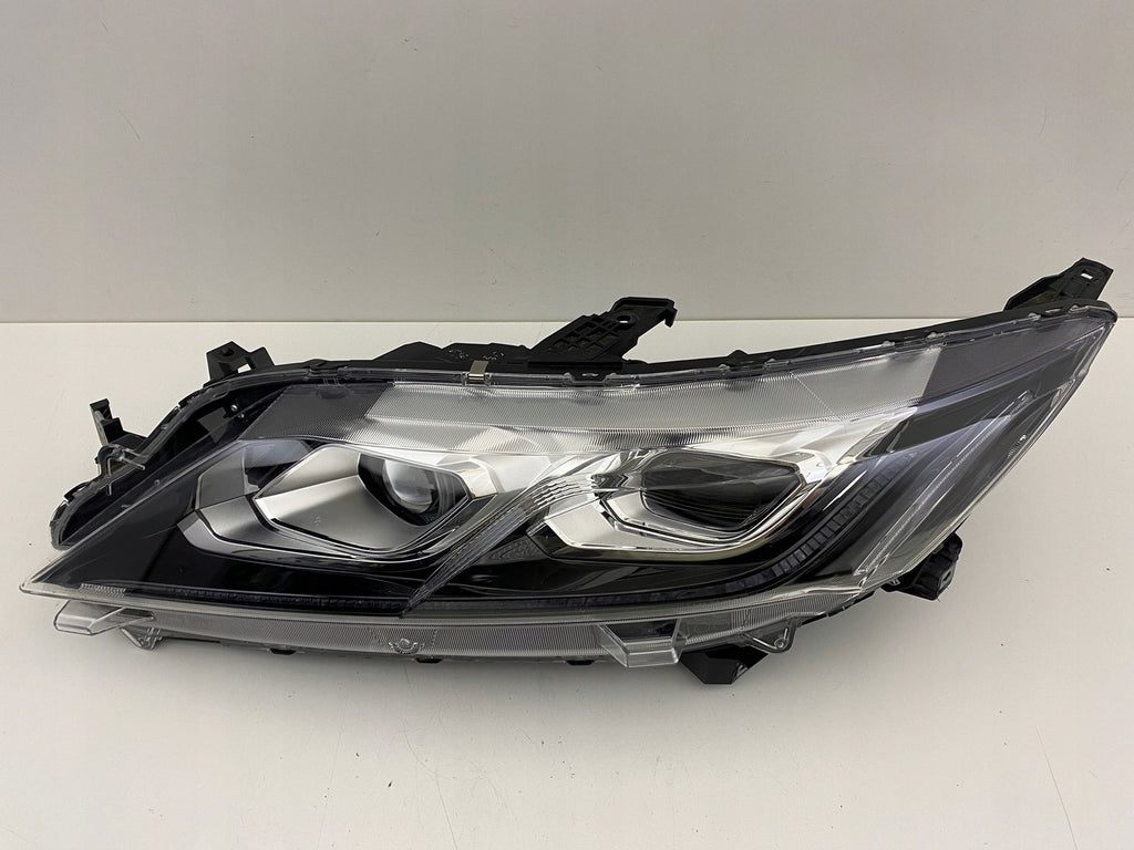 Frontscheinwerfer Mitsubishi Eclipse Cross 8301D681 LED Links Headlight