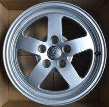 Load image into Gallery viewer, 4x Alufelge 16 Zoll 7.0&quot; 5x112 35ET Glanz Silber 8W0601025 Audi A6 A4 Rim Wheel