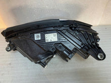 Laden Sie das Bild in den Galerie-Viewer, Frontscheinwerfer Mercedes-Benz W213 A2139067609 Full LED Rechts Headlight SCH6980198923no