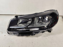 Load image into Gallery viewer, Frontscheinwerfer Opel Vivaro C 984719830 Links Scheinwerfer Headlight SCH7156745329bn