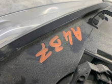 Laden Sie das Bild in den Galerie-Viewer, Frontscheinwerfer Audi A4 B7 8E0941004AM Xenon Rechts Scheinwerfer Headlight