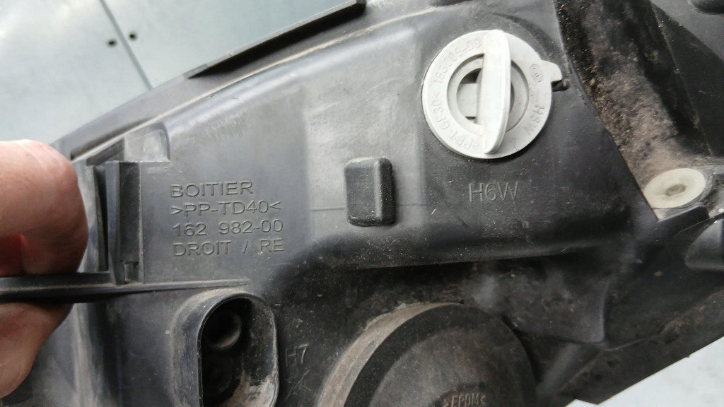 Frontscheinwerfer Citroën C4 Picasso I Rechts Scheinwerfer Headlight SCH3321640136jf