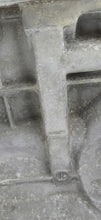 Laden Sie das Bild in den Galerie-Viewer, Motor Mitsubishi Outlander III 2DC0K 2.0 Benzin Engine Unkomplett MOT7416096225qm