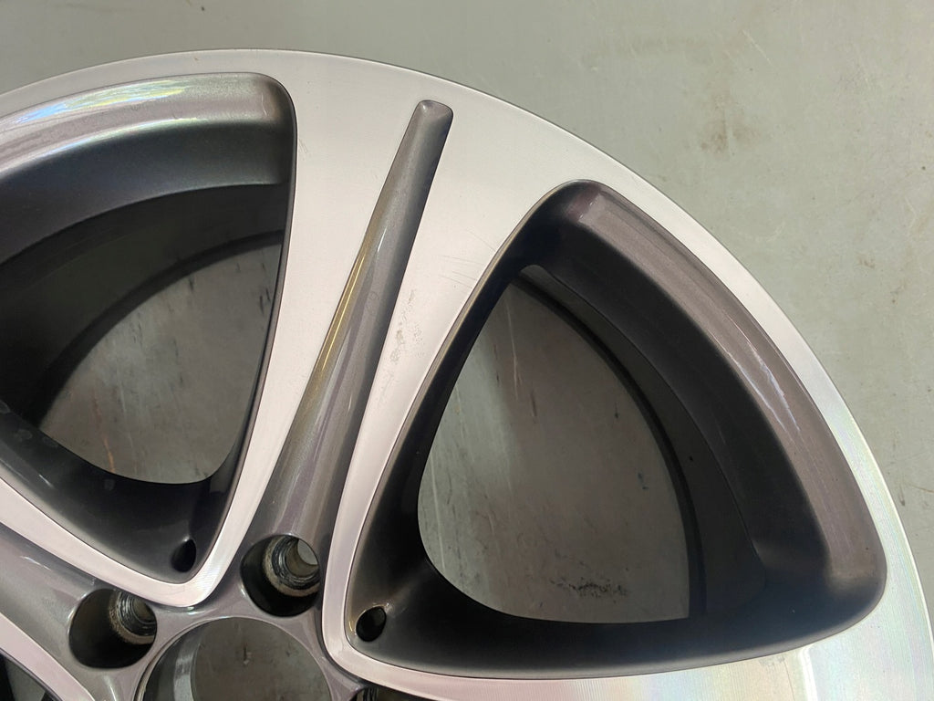 1x Alufelge 18 Zoll 8.0" 5x112 43ET A213011400 Mercedes-Benz W213 Rim Wheel