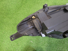 Laden Sie das Bild in den Galerie-Viewer, Frontscheinwerfer Ford Fiesta I H1BB13W029AD Rechts Scheinwerfer Headlight SCH8203156884rj