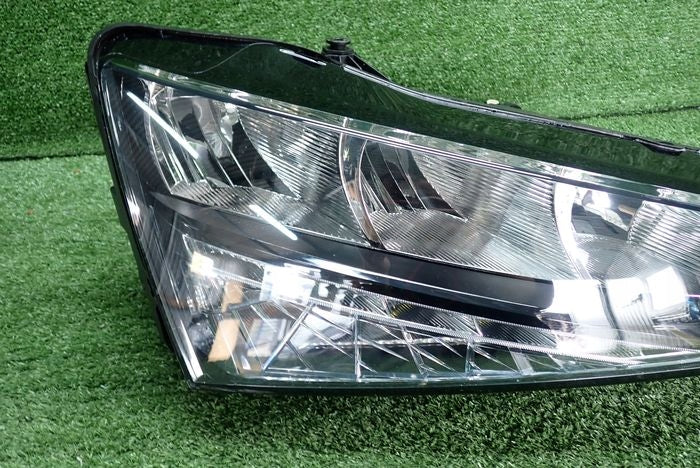 Frontscheinwerfer Skoda Scala 657941016 85122000 Rechts Scheinwerfer Headlight SCH5920574515si
