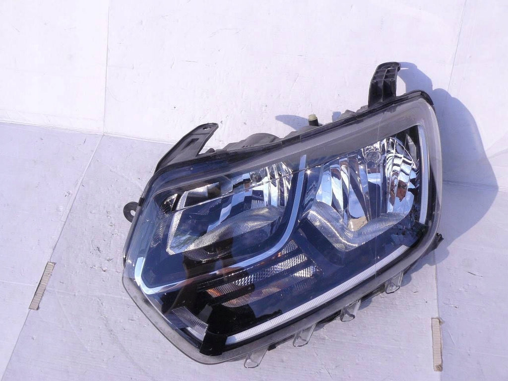 Frontscheinwerfer Dacia Duster 260609367R Ein Stück (Rechts oder Links)