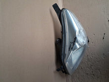 Laden Sie das Bild in den Galerie-Viewer, Frontscheinwerfer Toyota Urban Links Scheinwerfer Headlight SCH8675378591gz