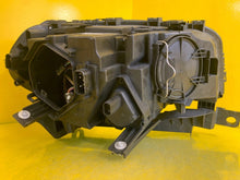 Load image into Gallery viewer, Frontscheinwerfer BMW X3 E83 1307022426 Xenon Links Scheinwerfer Headlight SCH5992142383yr