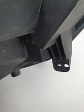 Laden Sie das Bild in den Galerie-Viewer, Frontscheinwerfer Kia Niro 92101-AT Full LED Ein Stück (Rechts oder Links)