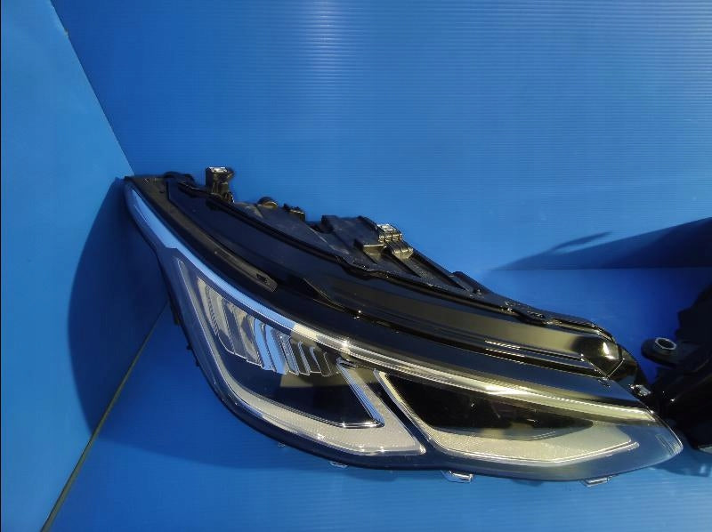 Frontscheinwerfer VW Golf VIII 5H1941005 5H1941006 LED Rechts oder Links SCH3030967427to