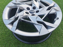 Load image into Gallery viewer, 1x Alufelge 21 Zoll 8.5" 5x114.3 43 5ET 52910-CU400 Genesis Gv70 Gv80 Rim Wheel FEL5722480551eb