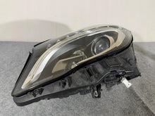 Laden Sie das Bild in den Galerie-Viewer, Frontscheinwerfer Mercedes-Benz Gla A1569062300 Links Scheinwerfer Headlight SCH5905544135rg