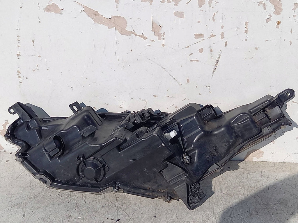 Frontscheinwerfer Toyota 4 Yaris CQA841 Rechts Scheinwerfer Headlight SCH8742785049oi