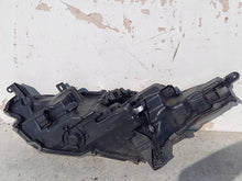 Load image into Gallery viewer, Frontscheinwerfer Toyota 4 Yaris CQA841 Rechts Scheinwerfer Headlight SCH8742785049oi