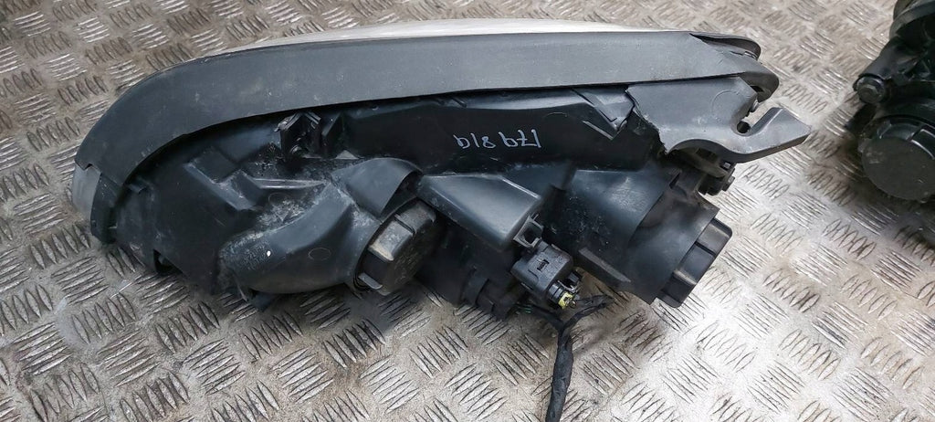 Frontscheinwerfer Kia Carens III Ein Satz Scheinwerfer Headlight