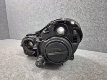Load image into Gallery viewer, Frontscheinwerfer Mercedes-Benz W211 16156400 2118200461 Xenon Rechts Headlight SCH3835720362hu