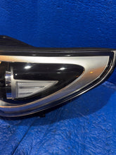 Laden Sie das Bild in den Galerie-Viewer, Frontscheinwerfer Hyundai I30 III G4921-22030 Full LED Rechts oder Links