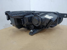 Laden Sie das Bild in den Galerie-Viewer, Frontscheinwerfer VW Passat B8 3G1941035Q LED Links Scheinwerfer Headlight SCH6656893998py