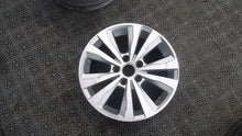 Load image into Gallery viewer, 1x Alufelge 16 Zoll 6.5" 5x112 46ET 5G0601025L VW Golf Vii Rim Wheel FEL8785781509xw