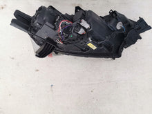 Laden Sie das Bild in den Galerie-Viewer, Frontscheinwerfer Mitsubishi Outlander III 8301C8-63 LED Links Headlight SCH2904148213bk