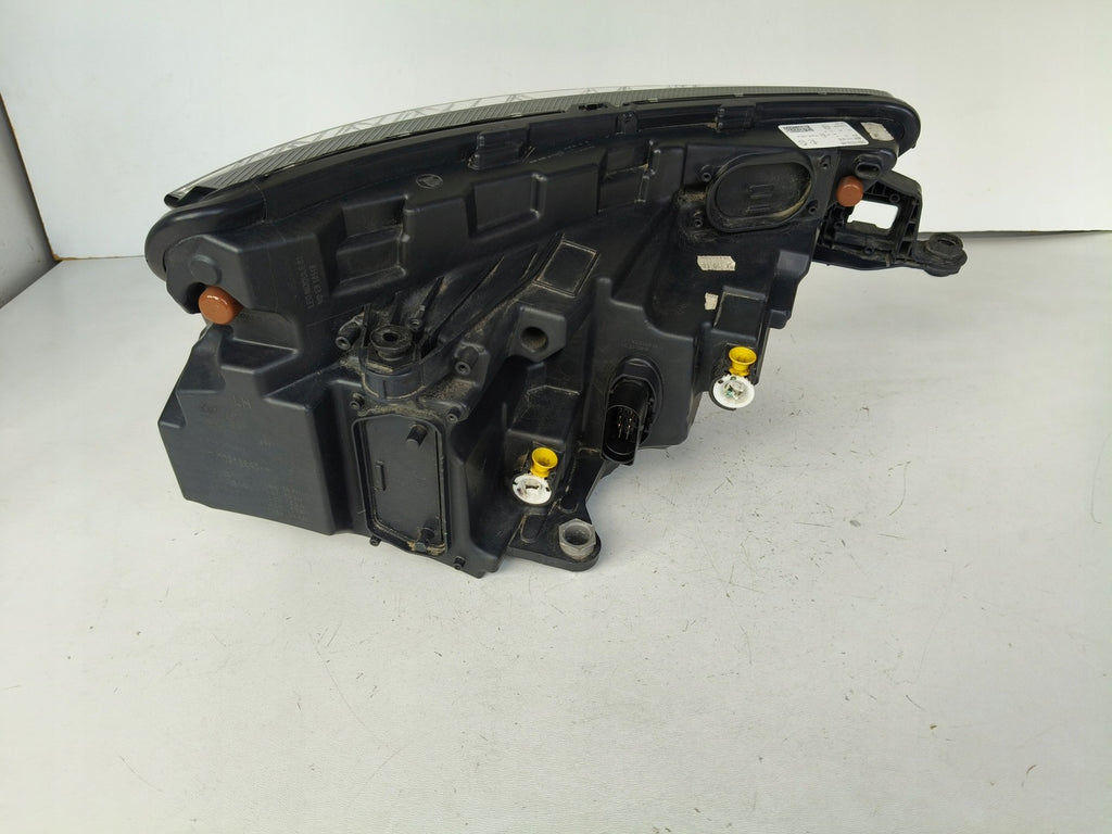 Frontscheinwerfer Skoda Kamiq 658941015 LED Ein Stück (Rechts oder Links) SCH8937221743cq