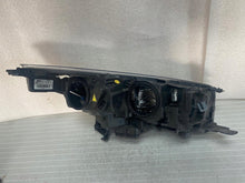 Laden Sie das Bild in den Galerie-Viewer, Frontscheinwerfer Ford Kuga GV41-13D155-EF Xenon Links Scheinwerfer Headlight SCH1829700713at