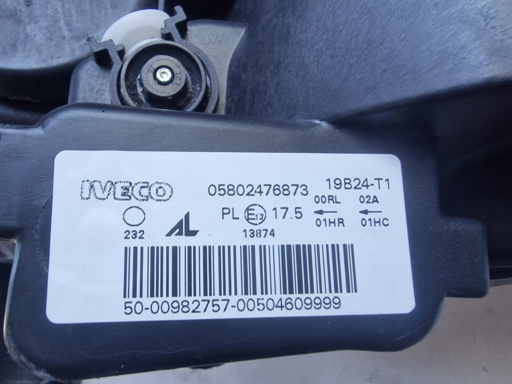 Frontscheinwerfer Iveco Daily VI I 05802476873 Rechts Scheinwerfer Headlight SCH4578581115as