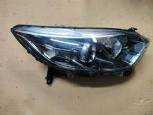 Laden Sie das Bild in den Galerie-Viewer, Frontscheinwerfer Renault Captur I 260102734R Rechts Scheinwerfer Headlight