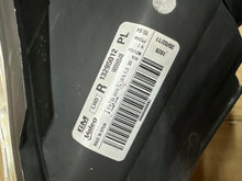 Laden Sie das Bild in den Galerie-Viewer, Frontscheinwerfer Opel Corsa D 13295012 900065480NWJ FALSE Headlight SCH6037479848ot