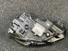 Load image into Gallery viewer, Frontscheinwerfer Audi A3 8V0941005E Xenon Links Scheinwerfer Headlight SCH5143976568sn