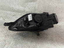 Laden Sie das Bild in den Galerie-Viewer, Frontscheinwerfer VW Golf VI Plus 5M1941006G Rechts Scheinwerfer Headlight SCH1441779453yy