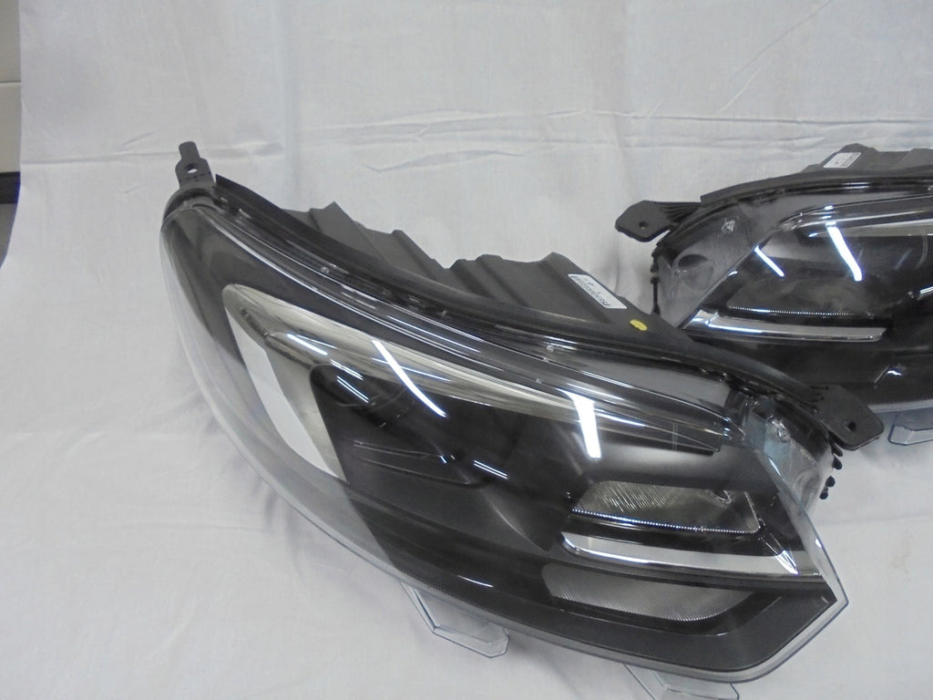 Frontscheinwerfer Opel Zafira Vivaro C 9832837680 Xenon Ein Satz Headlight