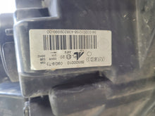 Laden Sie das Bild in den Galerie-Viewer, Frontscheinwerfer Iveco Daily III IV 69500010 Rechts Scheinwerfer Headlight SCH1828747236ed