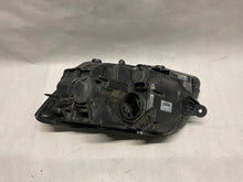 Laden Sie das Bild in den Galerie-Viewer, Frontscheinwerfer VW Transporter 7E1941016E Rechts Scheinwerfer Headlight