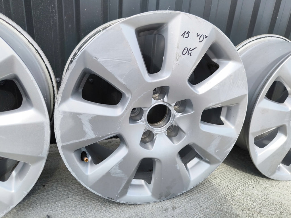 4x Alufelge 16 Zoll 7.5" 5x112 37ET Glanz Silber 4G0601025 Audi A5 A4 Rim Wheel